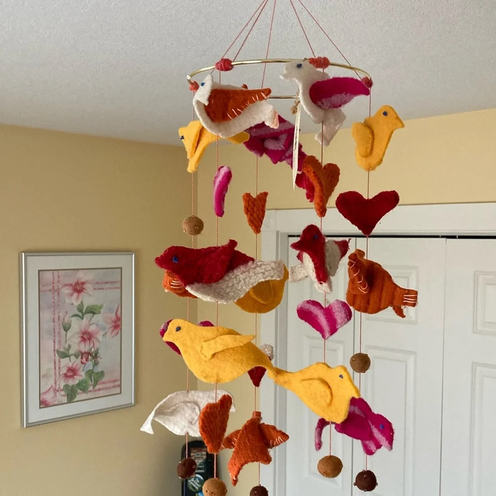 Bird mobile - Picture 1 of 3